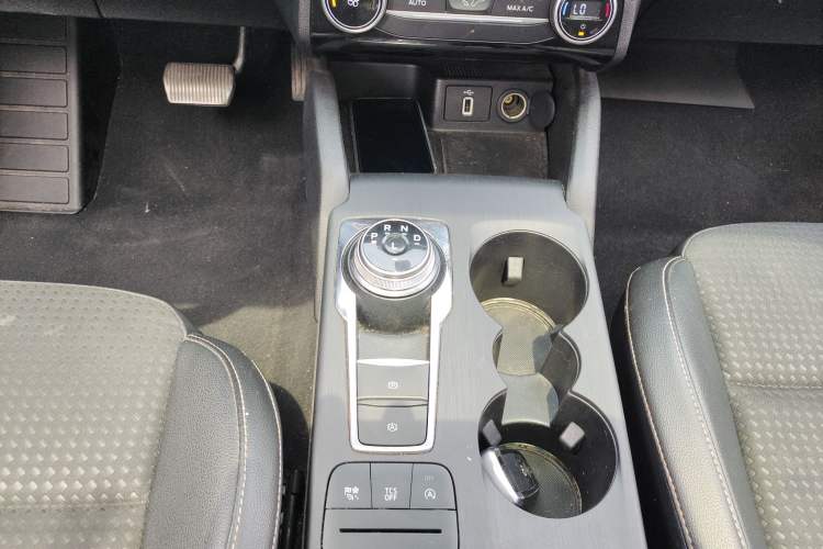 Used Ford Focus 2020 Hatchback EcoBoost 180 Automatic Trend Edition
