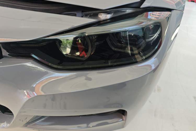 Used BMW 3 Series 2016 320Li Ambition Model
