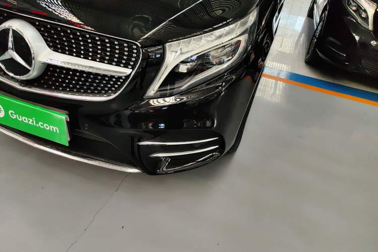 Used Mercedes-Benz V-Class 2020 V 260 L Long-wheelbase Luxury Edition