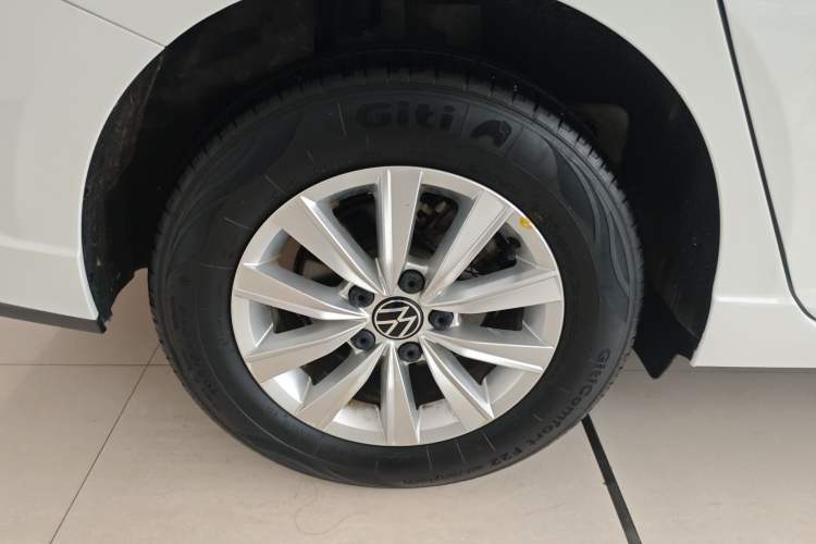 Used Volkswagen Lavida 2023 1.5L Automatic De Yi Edition