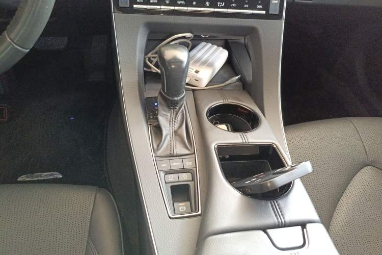 Used Toyota Avalon 2021 2.5L Luxury Edition