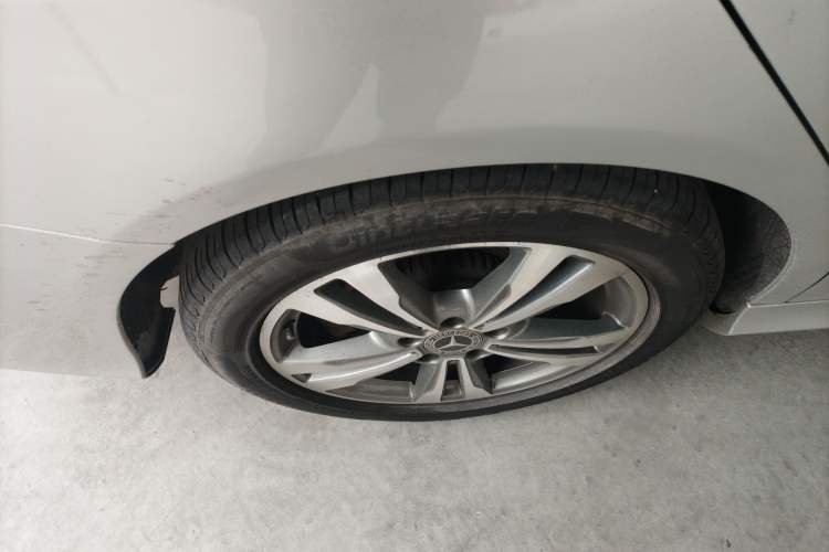 Used Mercedes-Benz C-Class 2017 Facelift C 200 L Sport Edition