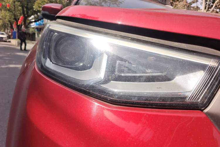 Used Changan CS55 2017 1.5T Manual Colorful Edition
