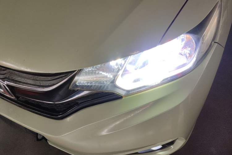 Used Honda Fit 2018 1.5L CVT Comfort Sunroof Version
