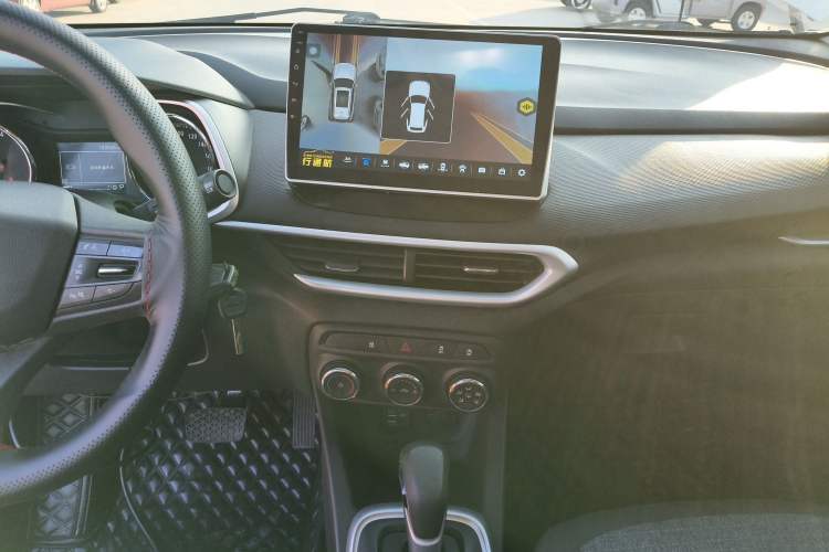 Used Chevrolet Trax 2019 Redline 335T CVT Trendy Version China VI Standard