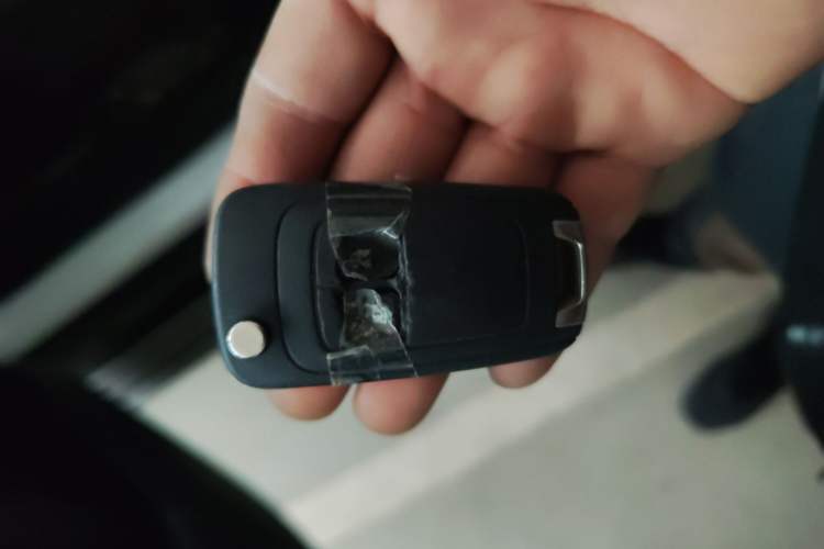 Used Buick Encore 2015 1.4T Automatic Two-Wheel Drive Urban Elite Version
