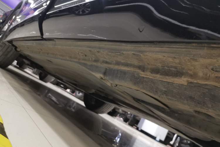 Used Volkswagen Tiguan L 2023 Restyled 330TSI Automatic Two-Wheel Drive R-Line Enhanced Comfort Version
