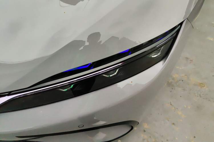 Used BYD Han 2025 EV with 701 km of Laser Radar-Enabled Intelligent Driving
