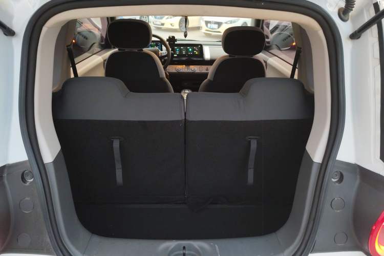 Used  Lumin 2024 205km Launch Edition
