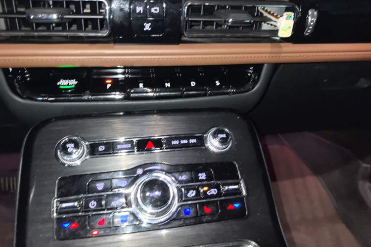 Used Lincoln Nautilus 2021 2.7T Four-Wheel Drive Prestige Edition