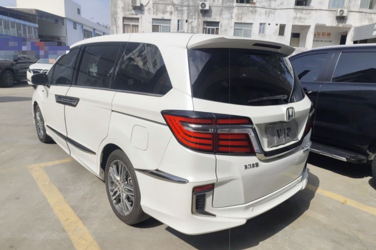 Used Honda Elysion 2019 2.0L Hybrid Supreme Edition
