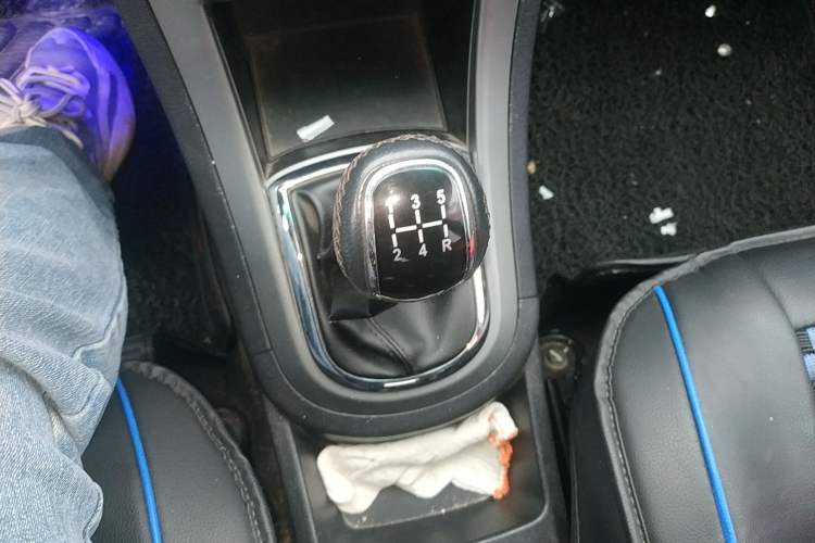 Used Cowin C3R 2015 1.5L Manual Gold Diamond Edition