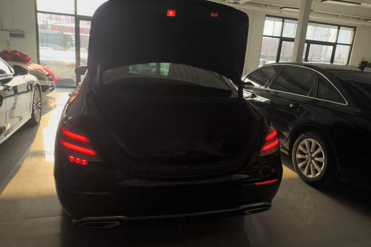 Used Mercedes-Benz E-Class 2019 E 350 L 4MATIC
