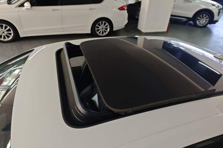 Used Audi A4L 2023 40 TFSI Luxury Dynamic Model
