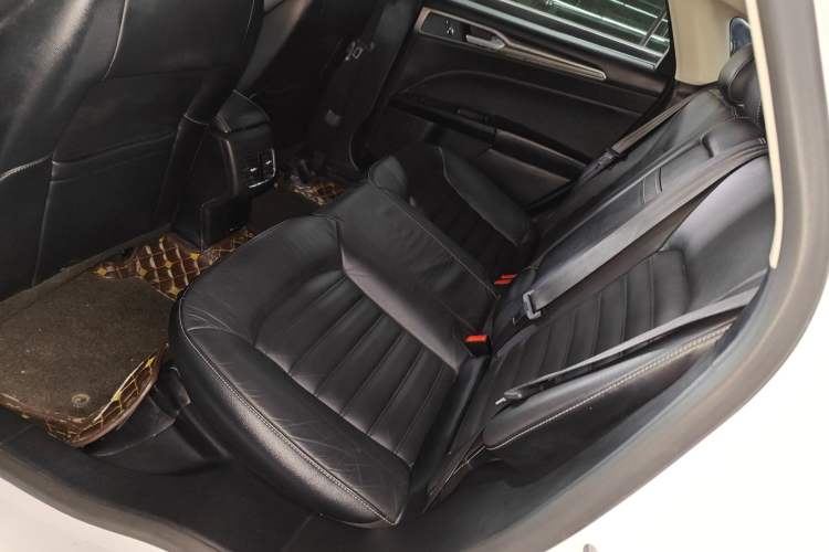 Used Ford Mondeo 2017 EcoBoost 180 Stylish Model
