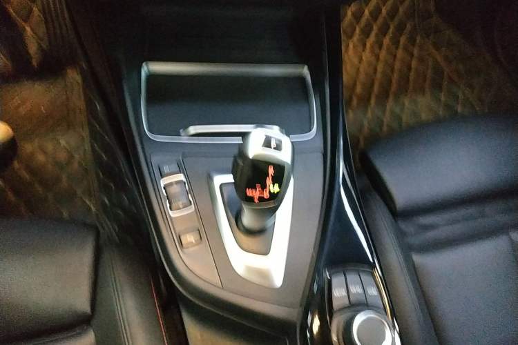 Used BMW 2 Series 2019 225i Convertible Coupe Sports Design Package
