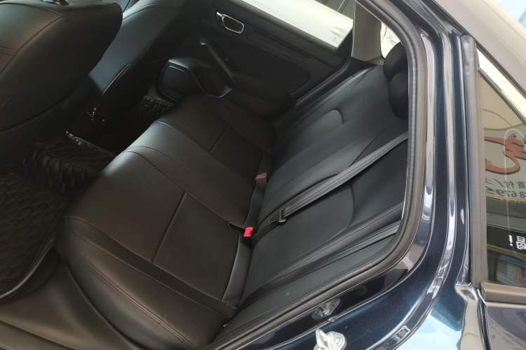 Used Honda Civic 2023 240TURBO CVT Dynamic Edition
