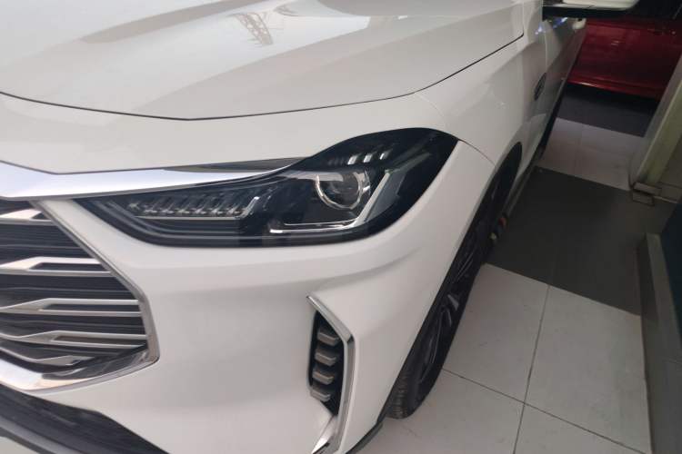 Used JETOUR X70 PLUS 2021 1.5T DCT Mountain 5-Seater
