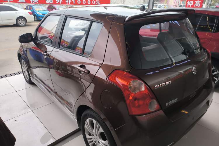 Used Suzuki Swift 2014 1.5L Automatic Fashion Edition