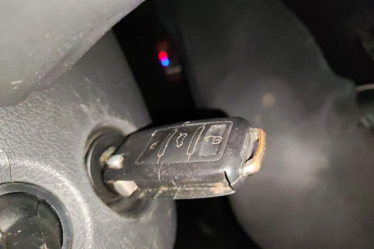 Used Volkswagen Polo 2016 1.4L Manual Fashion Model