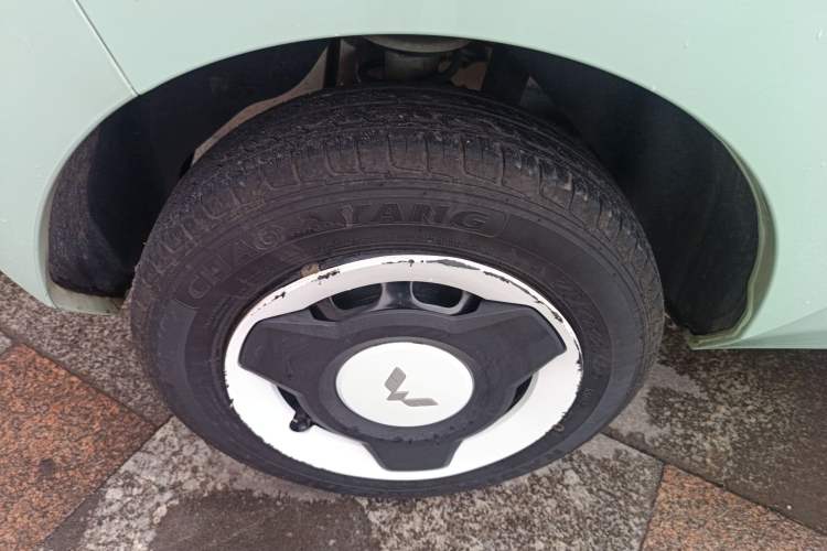 Used Wuling Hongguang MINIEV 2021 Macaron Premium Model – Lithium-NMC