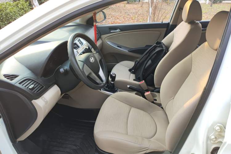 Used Hyundai Verna 2016 1.4L Manual Smart GLS Trim
