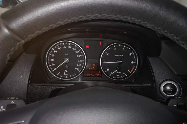 Used BMW X1 2015 sDrive18i Fashion Upgrade Edition
