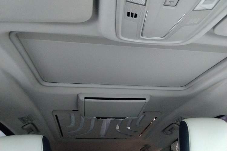 Used Buick GL8 2020 ES Land Cruiser 653T Comfort Edition
