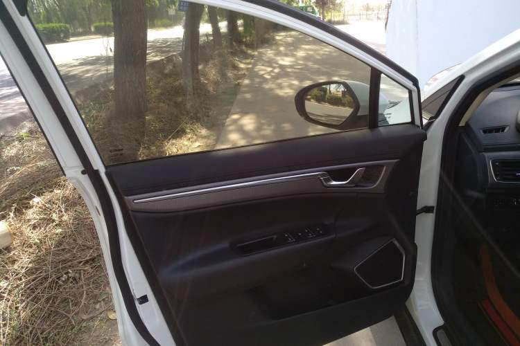 Used Geely Auto Emgrand GS 2016 Elegant Edition 1.3T Automatic LingShang Model
