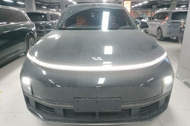 Used Li Auto L8 2025 Ultra Smart Refreshed Edition