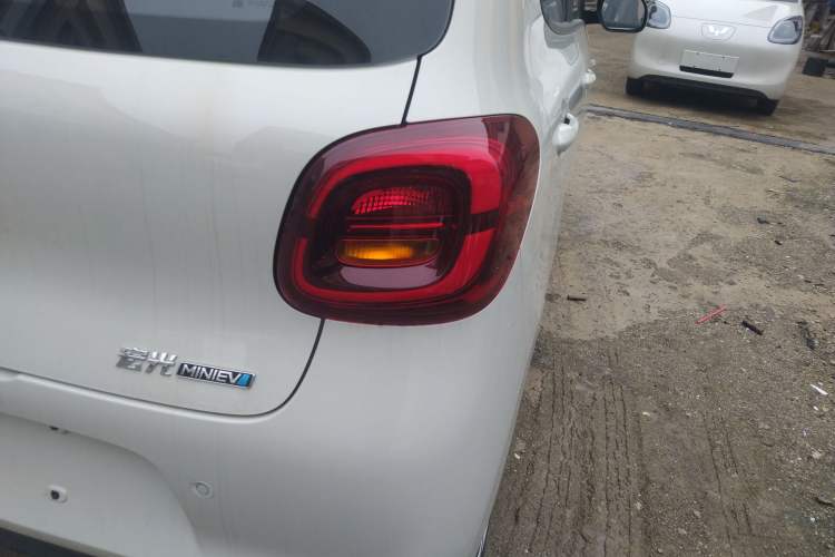 Used Wuling Hongguang MINIEV 2025 Four-Door Version Advanced Edition