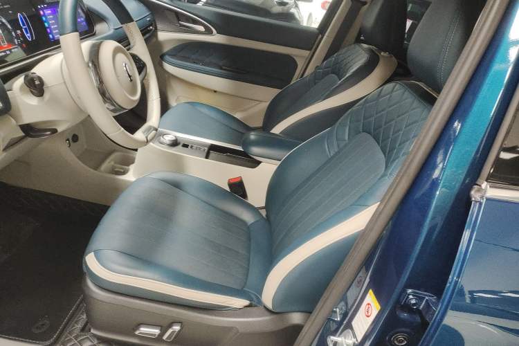 Used ORA Good Cat 2021 400km Standard Range Venus Edition Lithium Iron Phosphate
