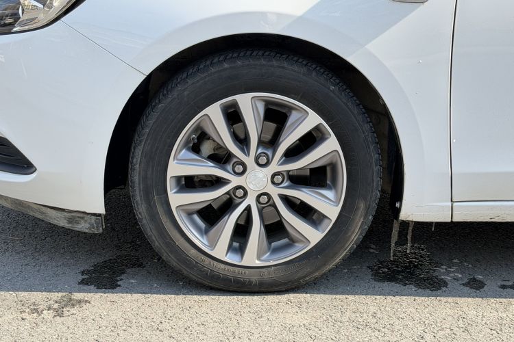 Used Buick GT 2019 18T Automatic Connected Elite Model China VI Standard