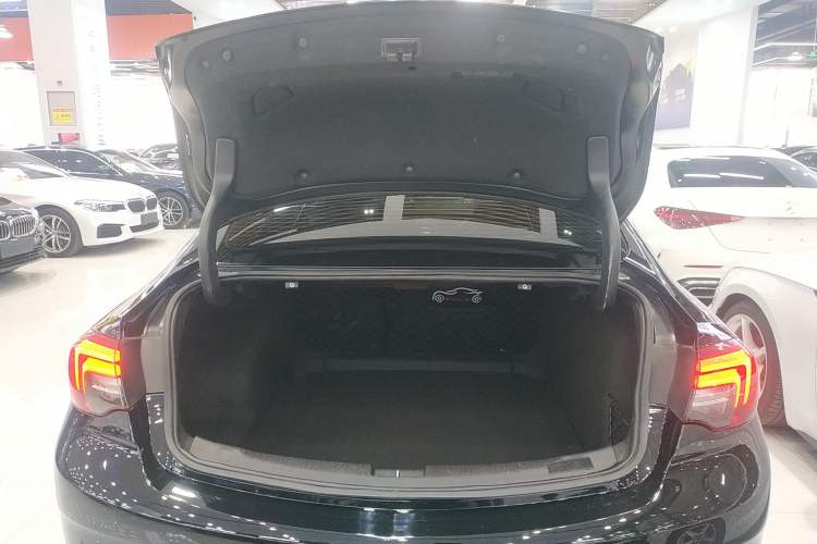 Used Buick Regal 2019 20T Elite Version China VI Standard
