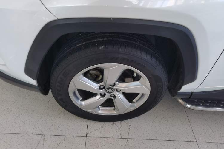 Used Toyota RAV4 2020 2.0L CVT Two-Wheel Drive Fashion Edition