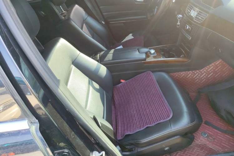 Used Mercedes-Benz E-Class 2014 E 260 L
