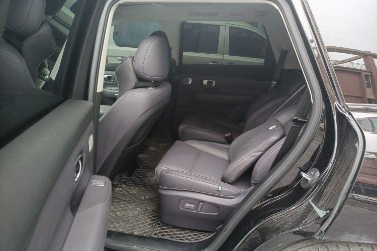 Used Leapmotor C16 2024 All-Electric 580 Luxury Edition
