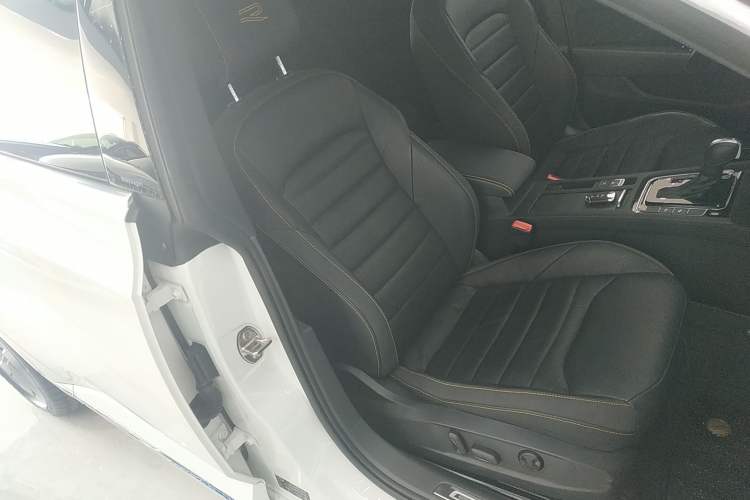 Used Volkswagen FAW-Volkswagen CC 2024 380TSI Striking All-Encompassing Edition
