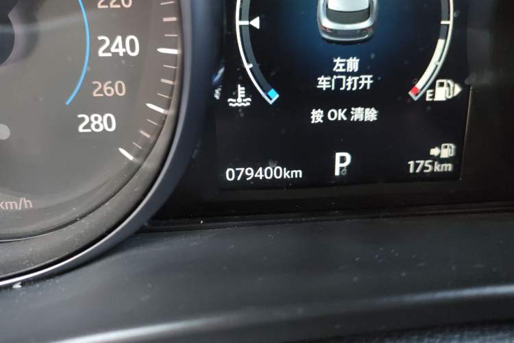 Used Jaguar F-PACE 2018 2.0T Four-Wheel Drive Urban Luxury Edition
