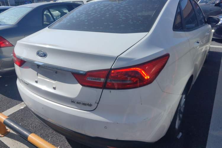 Used Ford Escort 2019 1.5L Automatic ZhiXiang Model
