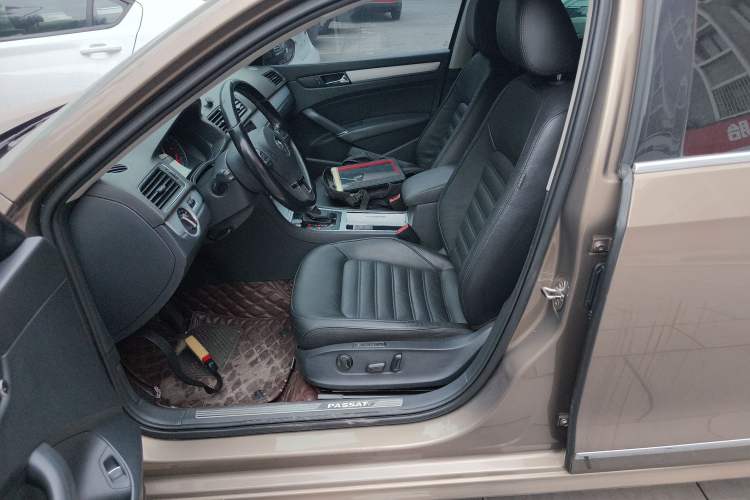 Used Volkswagen Passat 2015 1.8TSI DSG Prestige Edition
