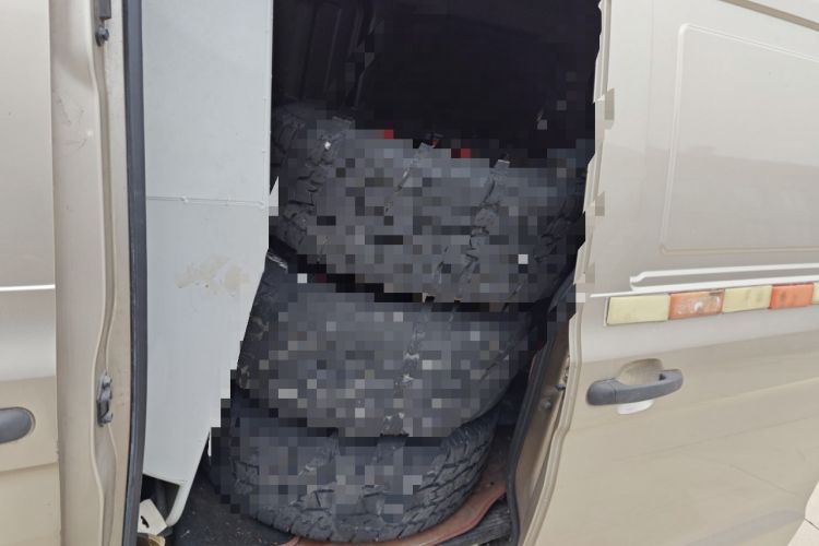 Used Wuling Hongguang V 2019 1.5L Jingqu Edition Sealed-Window Vehicle China VI LAR
