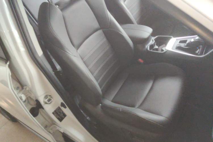 Used Toyota Wildlander 2023 2.0L CVT Four-Wheel Drive Luxury PLUS Edition
