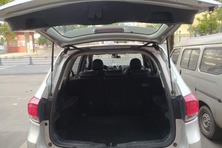 Used Haval H6 2015 Upgraded Model 1.5T Manual Two-Wheel Drive Elite Version