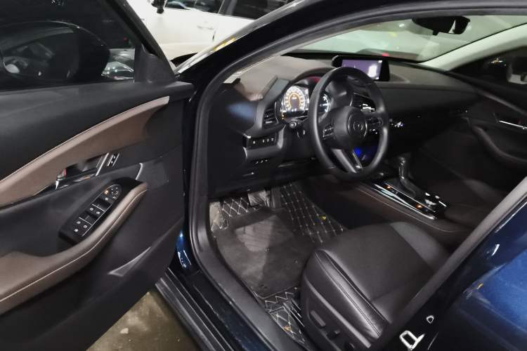 Used Mazda CX-30 2021 2.0L Automatic Zhaoyue Trim
