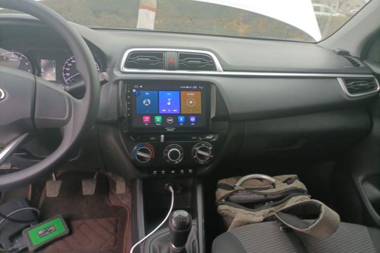 Used Hyundai Verna 2017 1.4L Manual Refreshed Version China VI Standard