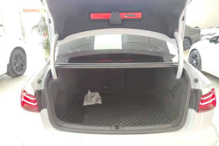 Used Audi A3 2020 Limousine 35 TFSI Fashion Edition China VI Emission Standard
