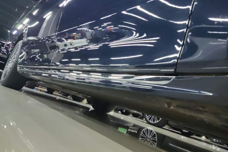 Used Zeekr 009 2024 Six-Seat Executive Version 4WD 108 kWh
