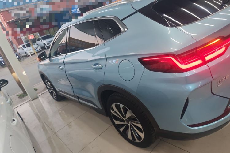 Used BYD Song PLUS New Energy 2023 Champion Edition EV 520KM Prestige Model