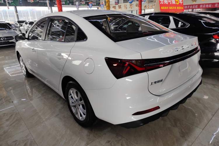 Used Roewe i5 2026 Model 1.5L CVT Luxury Edition